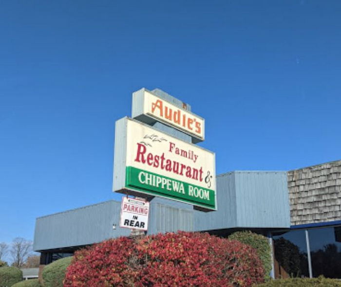 Audies Restaurant (Downings Restaurant) - Web Listing (newer photo)